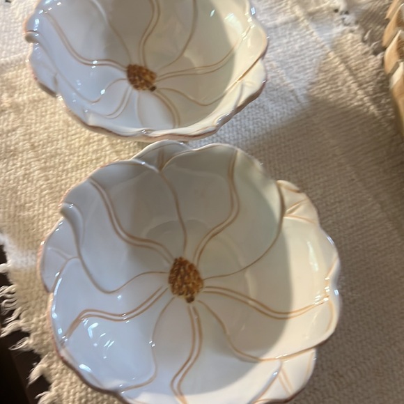 Artimino Magnolia Charm Bowls - Picture 2 of 8